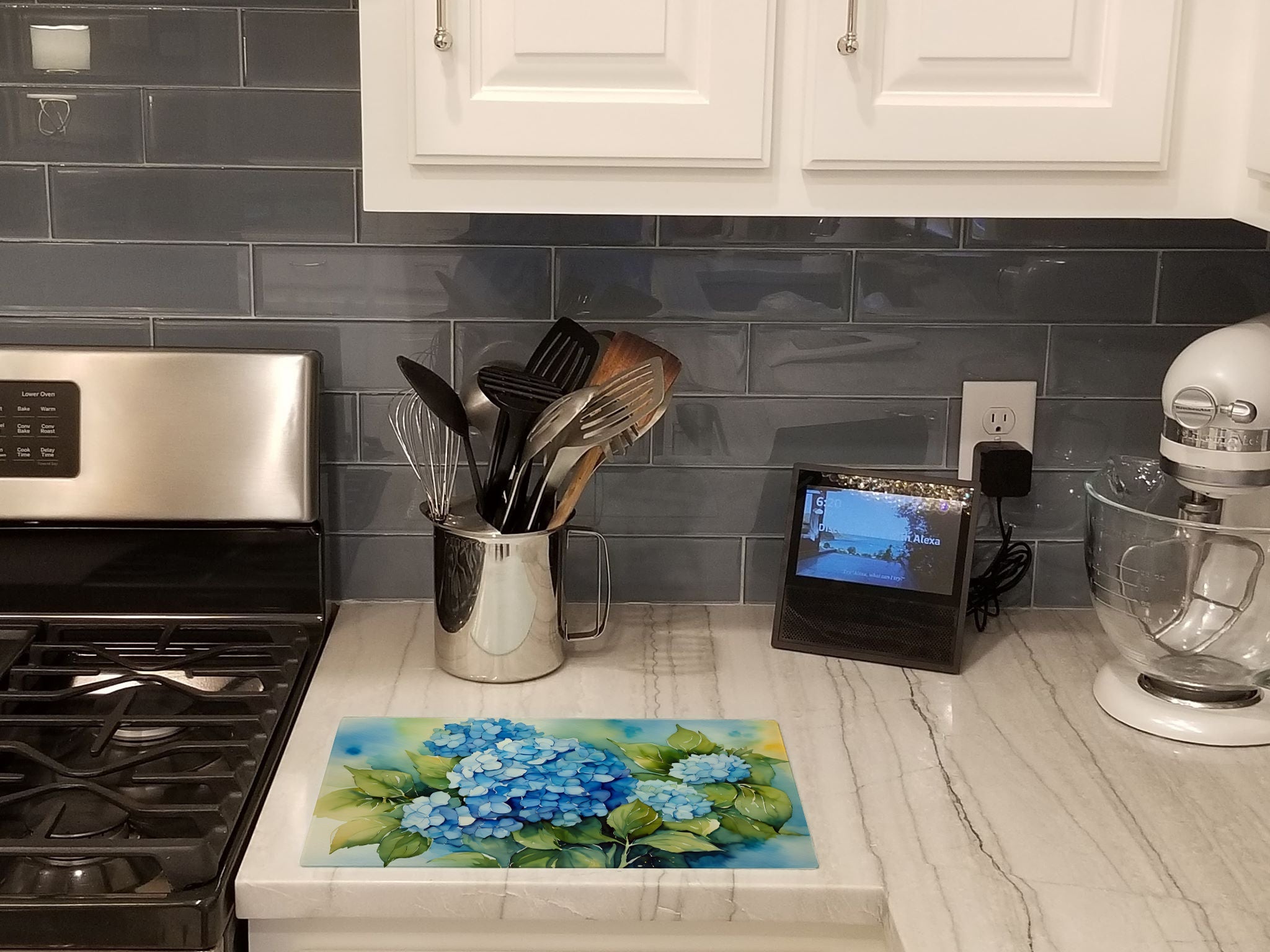 Hydrangeas in Watercolor Glass Cutting Boards – Durable, Decorative Kitchen Art Large DAC1580LCB